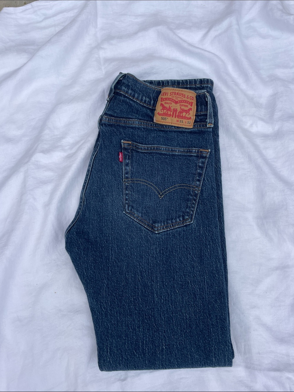 Levi’s 505 Dark Blue Jeans 31-32